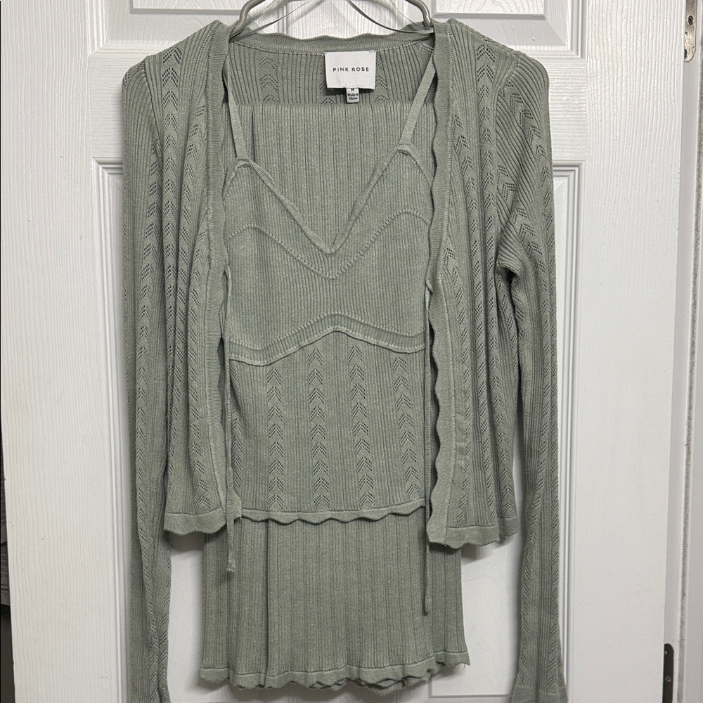 Pink Rose Light Green Knit Ensemble
